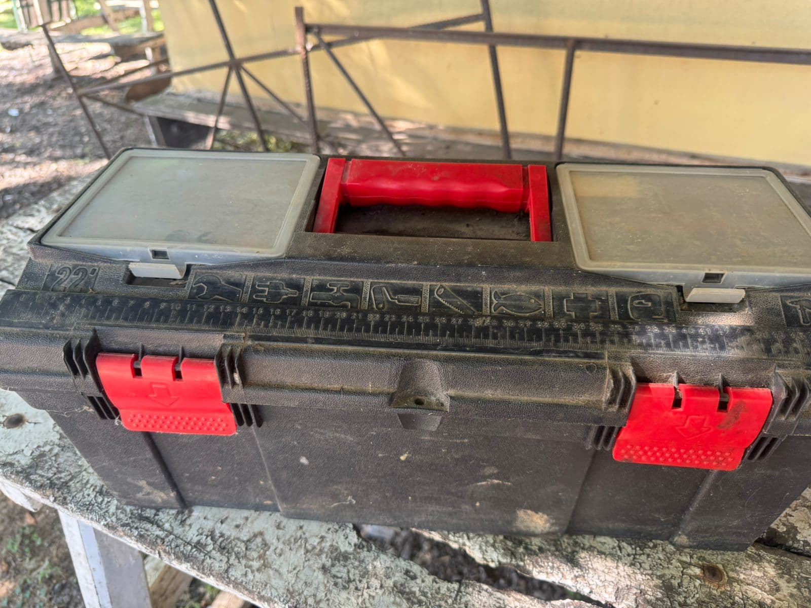 Caja de Herramientas Profesional Reforzada